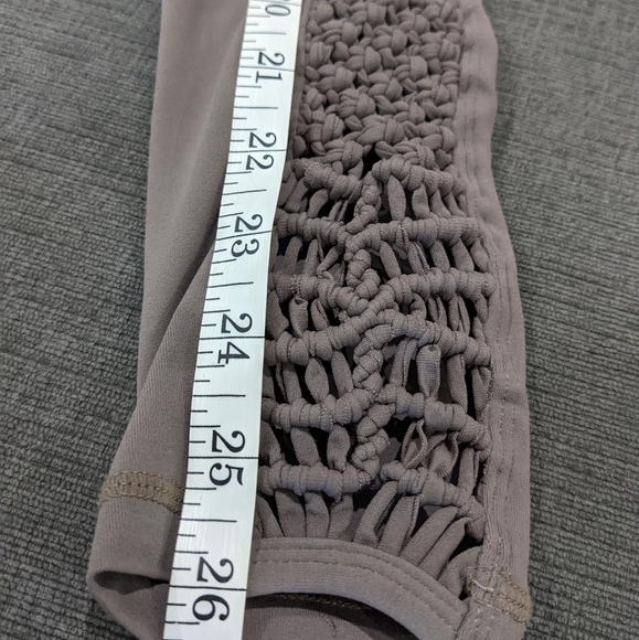 Carbon38 Tanjung Taupe Woven Side Paneled Leggings - Picture 12 of 12